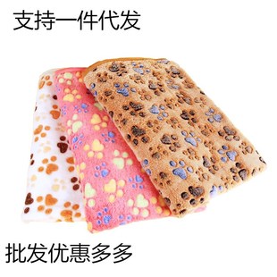 Cross-border pet blanket mat cat and dog flannel blanket autumn and winter warm blanket pet sleeping mat wholesale