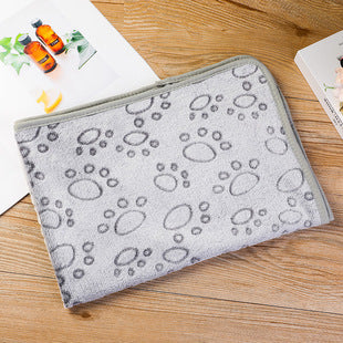 Cross-border pet blanket mat cat and dog flannel blanket autumn and winter warm blanket pet sleeping mat wholesale