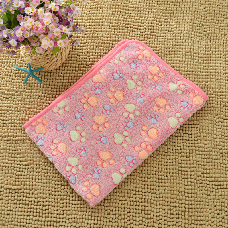Cross-border pet blanket mat cat and dog flannel blanket autumn and winter warm blanket pet sleeping mat wholesale