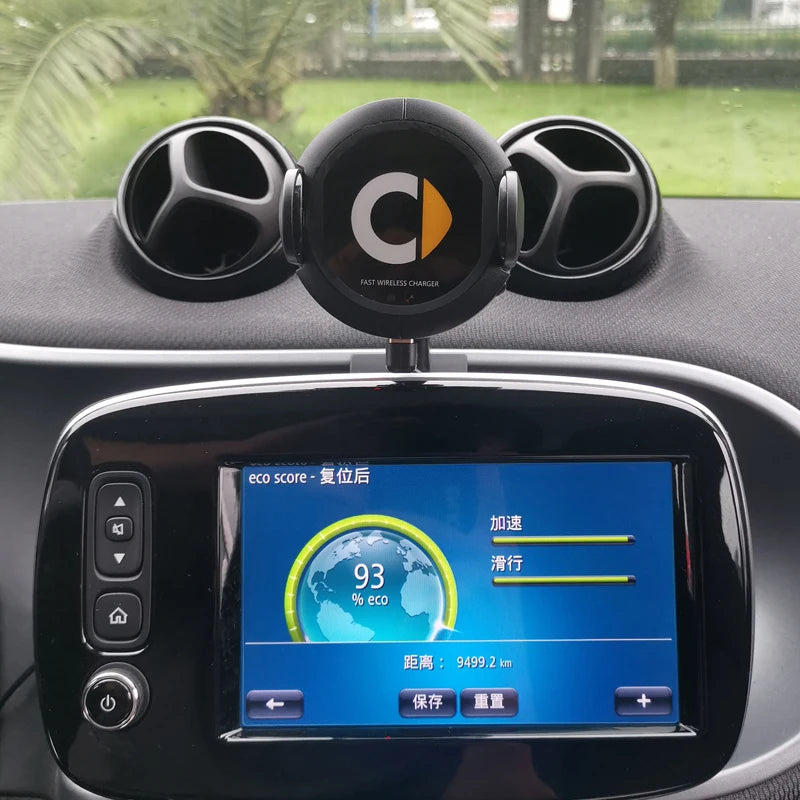 Adapted to Mercedes Benz Smart's new 453 451 wireless charger, car phone holder for automatic wireless charging Wireless charger